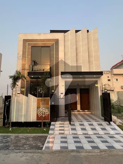 5 Marla Ultra Modern House With Gas Meter
