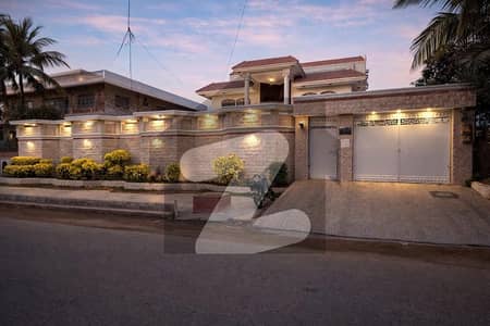 گلشنِ اقبال - بلاک 7 گلشنِ اقبال,گلشنِ اقبال ٹاؤن,کراچی میں 7 کمروں کا 2 کنال مکان 25.0 کروڑ میں برائے فروخت۔
