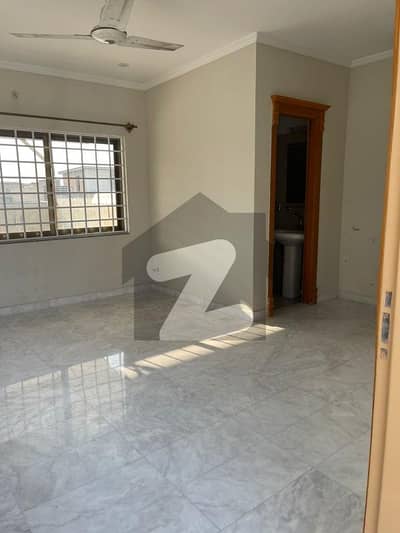 Independent 3 Bedroom Upper Portion Available For Rent In Korang Town