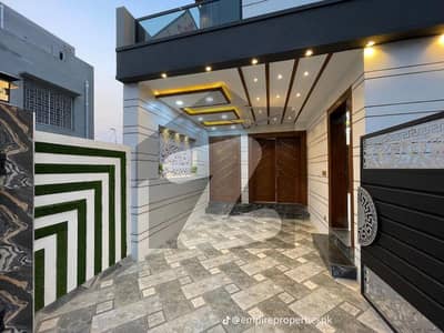 House Of 5 Marla In Bahria Town Phase 8 - Rafi Block For Sale