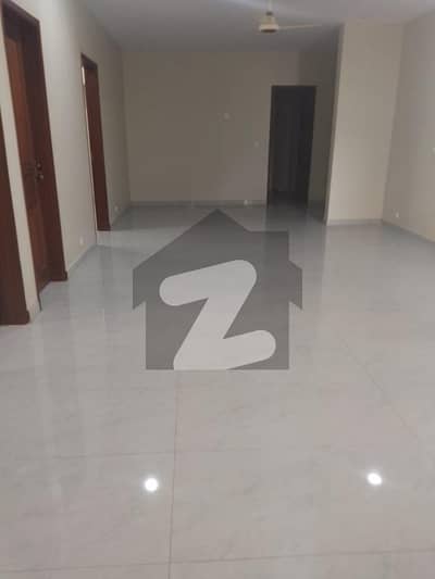 666 Square Yards Upper Portion Is Available In Affordable Price In DHA Phase 1
