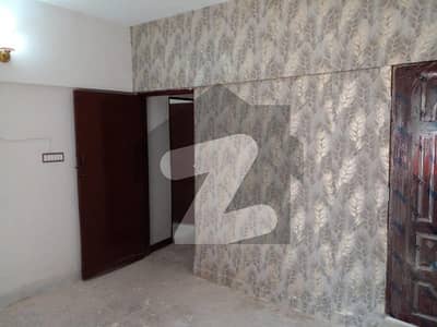 AYESHA COMPLEX | BANK LOAN APPLICABLE | 3BED DD | BOUNDARY WALL PROJECT | BRT STATION | RENOVATED | 200 FT MAIN ROAD FACING | 1100 SQFT | SWEET WATER | 3BED DRAWING DINNING | GROUND FLOOR NORTH KARACHI