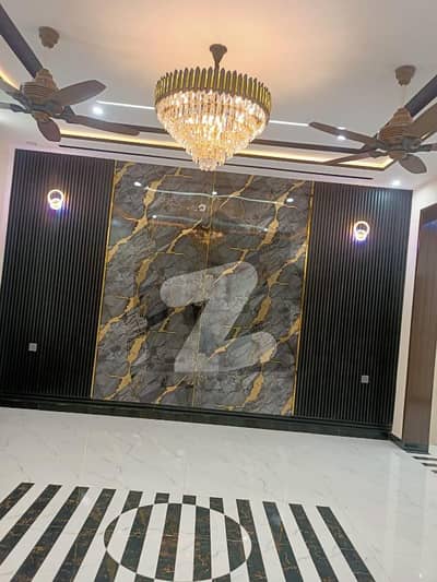 10 Marla Prime Investment House for Sale | Ali Block | Bismillah Housing Scheme Phase 1