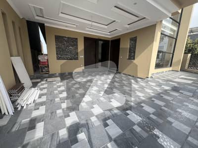 10 Marla designer house for sale