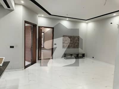 10 Marla Brand New Upper Portion For Rent