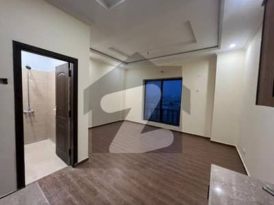 کوہستان انکلیو - سوک سینٹر کوہستان انکلیو,واہ کینٹ,واہ میں 2 مرلہ Studio فلیٹ 25.0 ہزار میں کرایہ پر دستیاب ہے۔