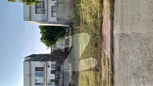 Sec H 5 Marla Plot Prime Location For Sale