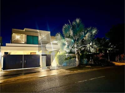 1 Kanal Modern Designed Luxury Bungalow for Sale At Prime Location In DHA Phase 1
