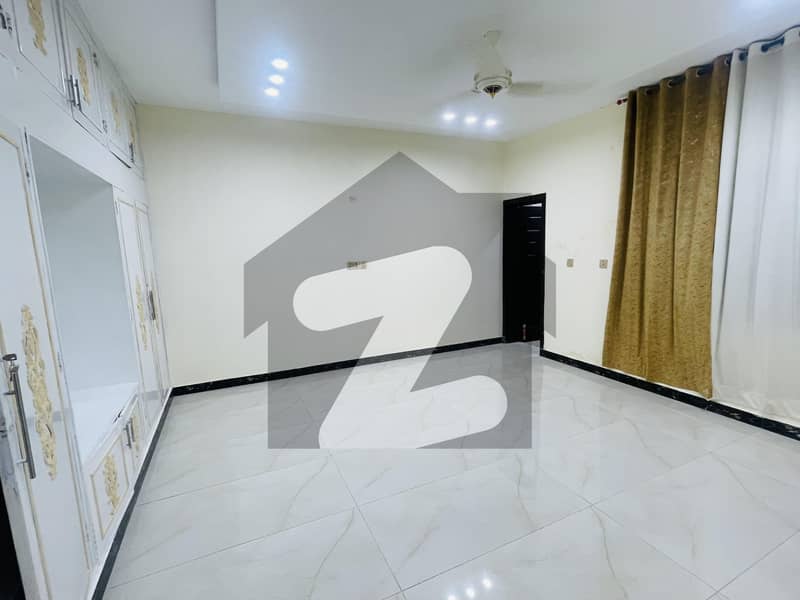 ایف ۔ 8 اسلام آباد میں 4 کمروں کا 1 کنال مکان 5.0 لاکھ میں کرایہ پر دستیاب ہے۔ ایف ۔ 8 اسلام آباد میں 4 کمروں کا 1 کنال مکان 5.0 لاکھ میں کرایہ پر دستیاب ہے۔