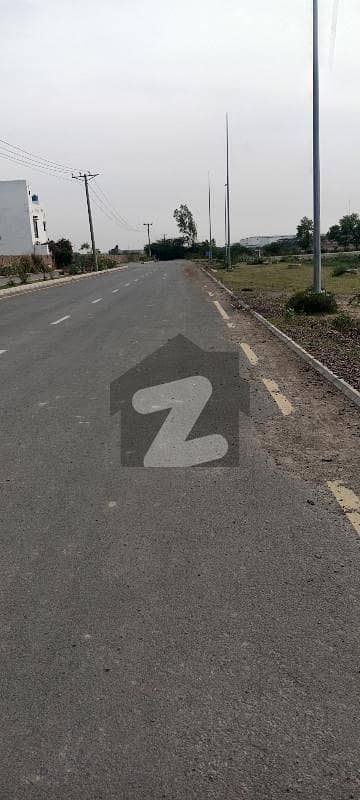 بحریہ آرچرڈ فیز 1 - ایسٹرن ایکسٹینشن بحریہ آرچرڈ فیز 1,بحریہ آرچرڈ,لاہور میں 5 مرلہ رہائشی پلاٹ 50.0 لاکھ میں برائے فروخت۔ بحریہ آرچرڈ فیز 1 - ایسٹرن ایکسٹینشن بحریہ آرچرڈ فیز 1,بحریہ آرچرڈ,لاہور میں 5 مرلہ رہائشی پلاٹ 50.0 لاکھ میں برائے فروخت۔