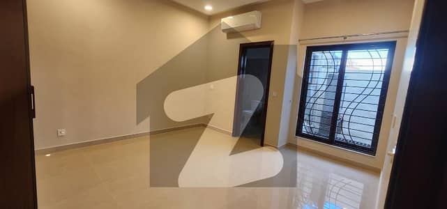 ایف ۔ 6 اسلام آباد میں 2 کمروں کا 1 کنال زیریں پورشن 3.5 لاکھ میں کرایہ پر دستیاب ہے۔