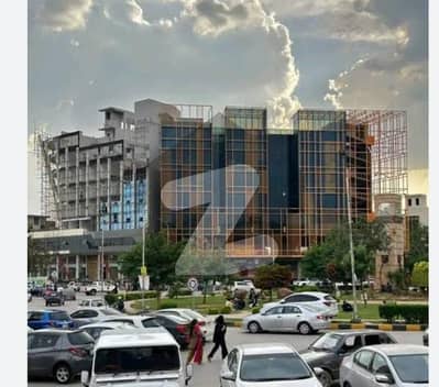 آئی ۔ 8 اسلام آباد میں 1 مرلہ Studio دکان 4.5 کروڑ میں برائے فروخت۔