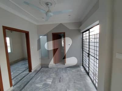 چٹھہ بختاور اسلام آباد میں 7 کمروں کا 3 مرلہ مکان 1.55 کروڑ میں برائے فروخت۔