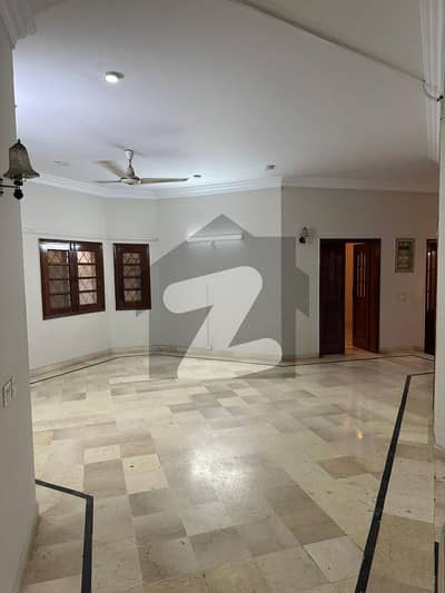 ڈی ایچ اے فیز 6 ڈی ایچ اے ڈیفینس,کراچی میں 3 کمروں کا 1 کنال بالائی پورشن 3.0 لاکھ میں کرایہ پر دستیاب ہے۔ ڈی ایچ اے فیز 6 ڈی ایچ اے ڈیفینس,کراچی میں 3 کمروں کا 1 کنال بالائی پورشن 3.0 لاکھ میں کرایہ پر دستیاب ہے۔