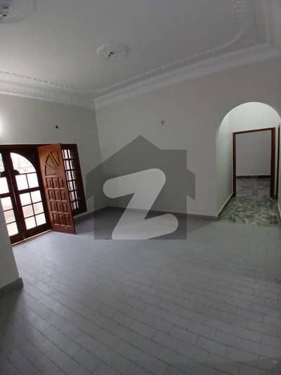 ڈی ایچ اے فیز 7 ڈی ایچ اے ڈیفینس,کراچی میں 3 کمروں کا 1 کنال زیریں پورشن 2.6 لاکھ میں کرایہ پر دستیاب ہے۔