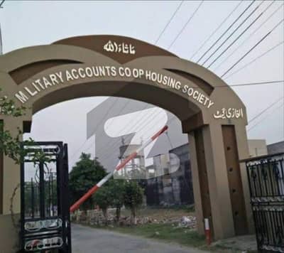 4 Marla Plot For Sale In Military Account Society Main College Road Lhr