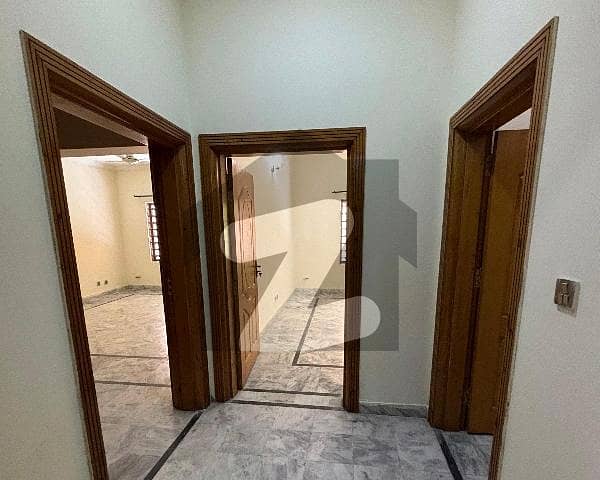 جی ۔ 13 اسلام آباد میں 6 کمروں کا 14 مرلہ مکان 3.0 لاکھ میں کرایہ پر دستیاب ہے۔ جی ۔ 13 اسلام آباد میں 6 کمروں کا 14 مرلہ مکان 3.0 لاکھ میں کرایہ پر دستیاب ہے۔
