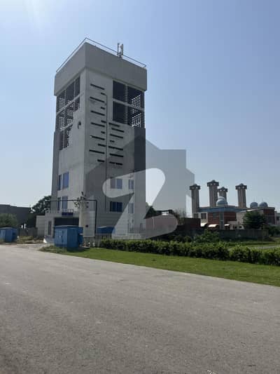 HOT LOCATION 1 KANAL PAIR IN PHASE 8 Plot For Sale