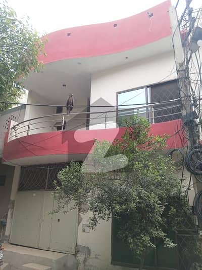 5 marla double story seprate house for rent