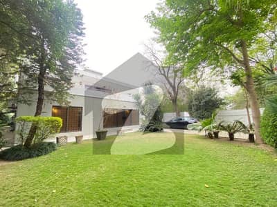 Luxurious Villa Front back garden On Prime Location Available For Rent In Islamabad Pakistan Luxurious Villa Front back garden On Prime Location Available For Rent In Islamabad Pakistan