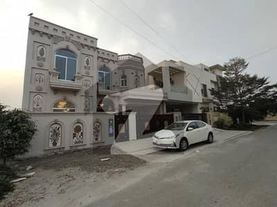 ڈی ایچ اے فیز 8 ۔ سی سی اے 1 ڈی ایچ اے فیز 8,ڈیفنس (ڈی ایچ اے),لاہور میں 8 مرلہ کمرشل پلاٹ 11.5 کروڑ میں برائے فروخت۔ ڈی ایچ اے فیز 8 ۔ سی سی اے 1 ڈی ایچ اے فیز 8,ڈیفنس (ڈی ایچ اے),لاہور میں 8 مرلہ کمرشل پلاٹ 11.5 کروڑ میں برائے فروخت۔