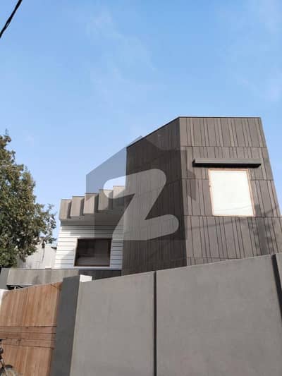 250 YARDS RENOVATED HOUSE