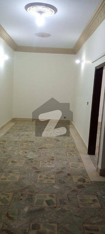 Portion For Rent In Gulshan-E-Iqbal, Block 4-A , Journalist Society , Karachi. 280 Sq Yard.