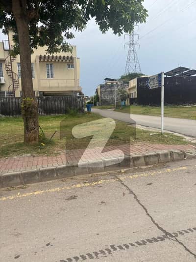 Plot For Sale In Bahria Town Phase 8 Sector M