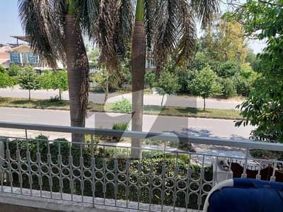 ایف ۔ 10/2 ایف ۔ 10,اسلام آباد میں 6 کمروں کا 1 کنال مکان 21.0 کروڑ میں برائے فروخت۔