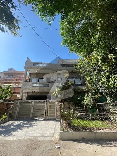 G-9/4 Prime Location 6Marla House Available For Sale