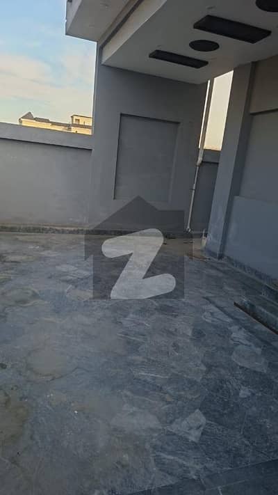 سٹی ہاؤسنگ سوسائٹی ۔ بلاک جی سٹی ہاؤسنگ سوسائٹی,سیالکوٹ میں 5 کمروں کا 10 مرلہ مکان 95.0 ہزار میں کرایہ پر دستیاب ہے۔