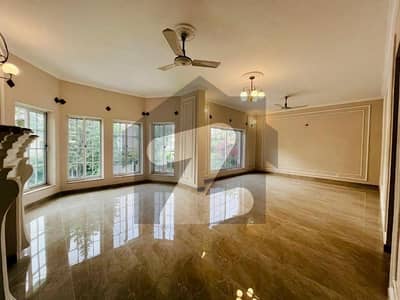 House Size 666 Sq Yards