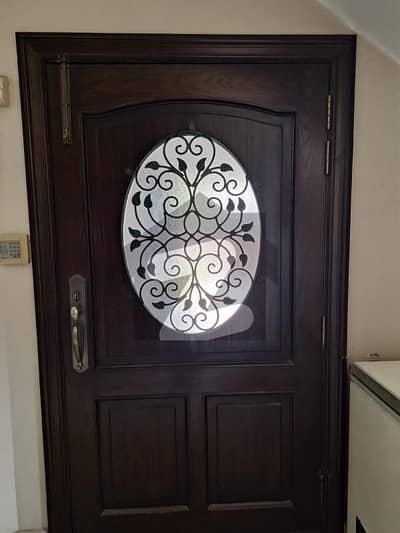 Revenated house size 511 sqyds