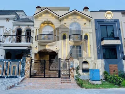 A Prime Location House Of 5 Marla In Rs. 26000000
