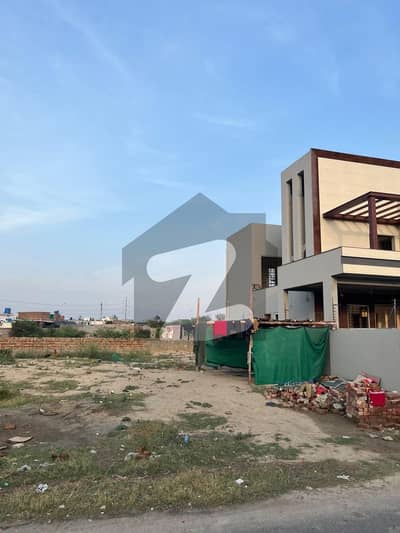 10 Marla plot for sale 10 Marla plot for sale
