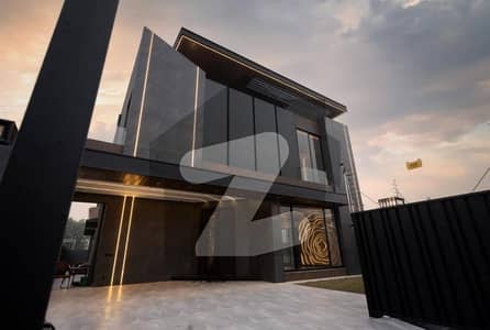 10 MERLA BRAND NEW MODERN DESIGN & SUPER HOT LOCATED BUNGALOW IS AVAILABLE FOR SALE DHA PHASE 4
