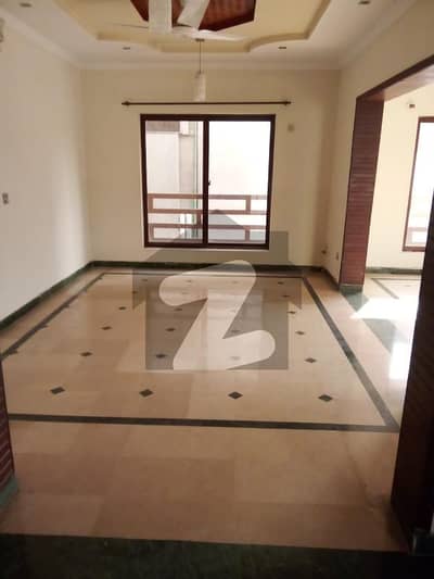 20 Marla Upper Portion Available For Rent