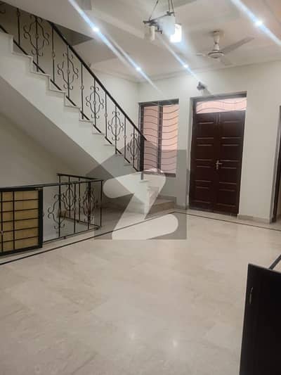 Full House For Rent Solar 15kv