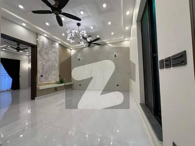 ARZ Properties Offers A Beautifully Designed 10 Marla House Is Available For Sale In The Prime Location Of Central Block, Bahria Orchard Phase 1 Lahore