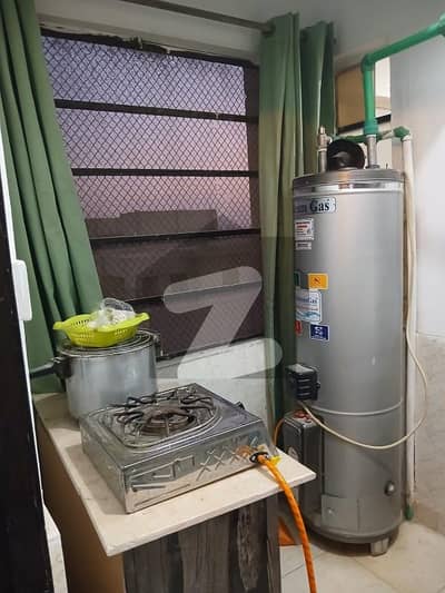 FLAT FOR SALE SAIMA PRESIDENCY BLOCK 7 MAIN SAFORA ROAD GULISTAN E JOUHER KARACHI
