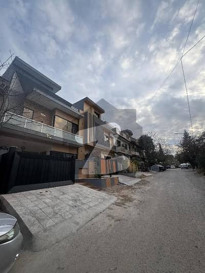 25/40 ( (4MARLA)) Brand New House Available For Sale In G13 Rent Value 1.50