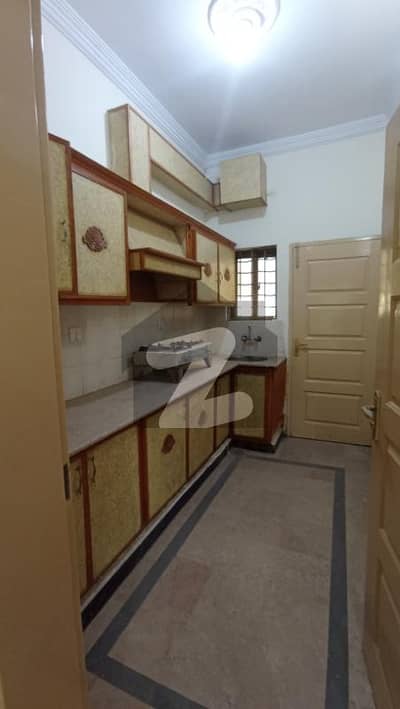4 Marla uesd house proper Gali corner for sale in FGEHA sector G13/4 Islamabad nearly Kashmir highway