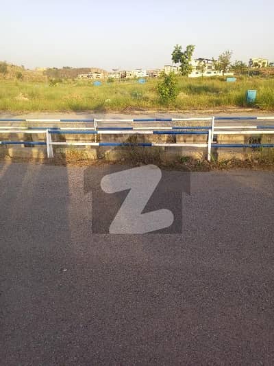 Ideal Location 1 Kanal Plot For Sale In DHA Phase 5 Street 23