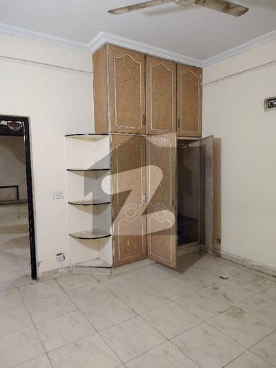 5 Marla Lower Portion For Rent Upper portion Lock Near To Emporium and Canal