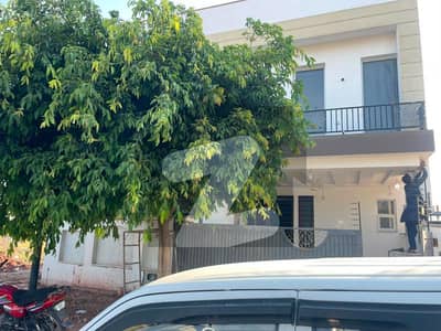 بحریہ انکلیو بحریہ ٹاؤن,اسلام آباد میں 2 کمروں کا 8 مرلہ زیریں پورشن 60.0 ہزار میں کرایہ پر دستیاب ہے۔