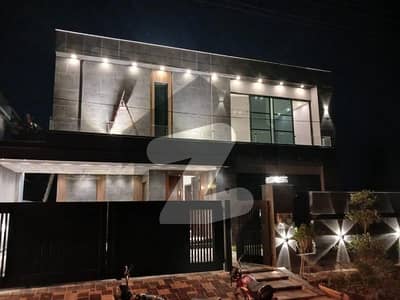One kanal house for sale state life society