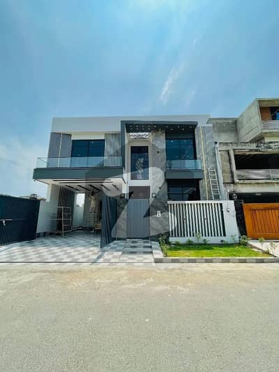11 Marla luxury house river garden