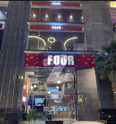 ڈی ایچ اے فیز 6 ڈیفنس (ڈی ایچ اے),لاہور میں 8 مرلہ Studio دفتر 49.0 کروڑ میں برائے فروخت۔