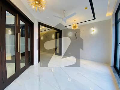 Dha Phase 7 10 Marla House For Sale Dha Phase 7 10 Marla House For Sale