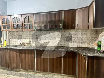 روفی لیک ڈرائیو اپارٹمنٹ کراچی میں 3 کمروں کا 9 مرلہ فلیٹ 60.0 ہزار میں کرایہ پر دستیاب ہے۔